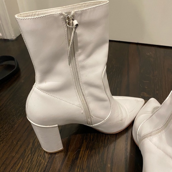 Chinese Laundry Crushing Block heel bootie - Picture 7 of 7